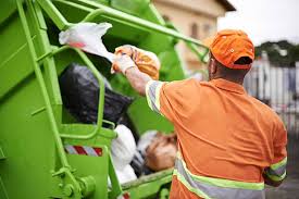 Best Retail Junk Removal  in Asbury, IA
